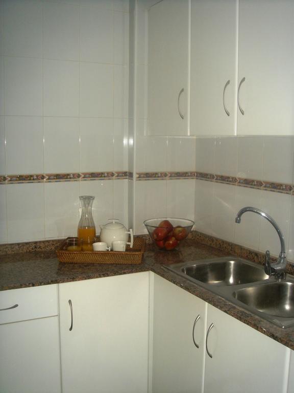 Apartamentos Margoysa I Los Alcázares Szoba fotó